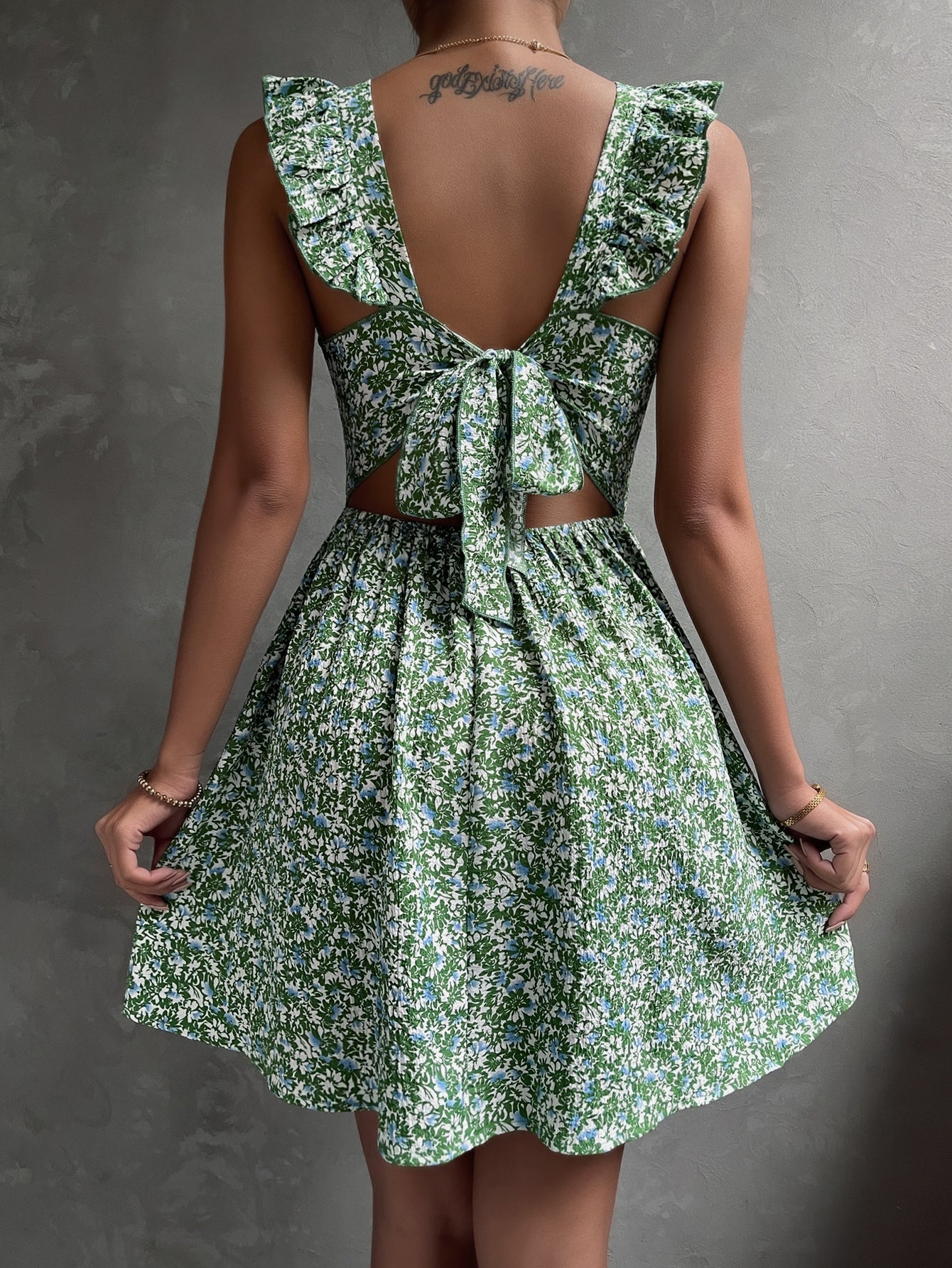 Breezaya Summer Random Ditsy Floral Print Backless Ruffle Hem High Waist Dress Graduation Dress