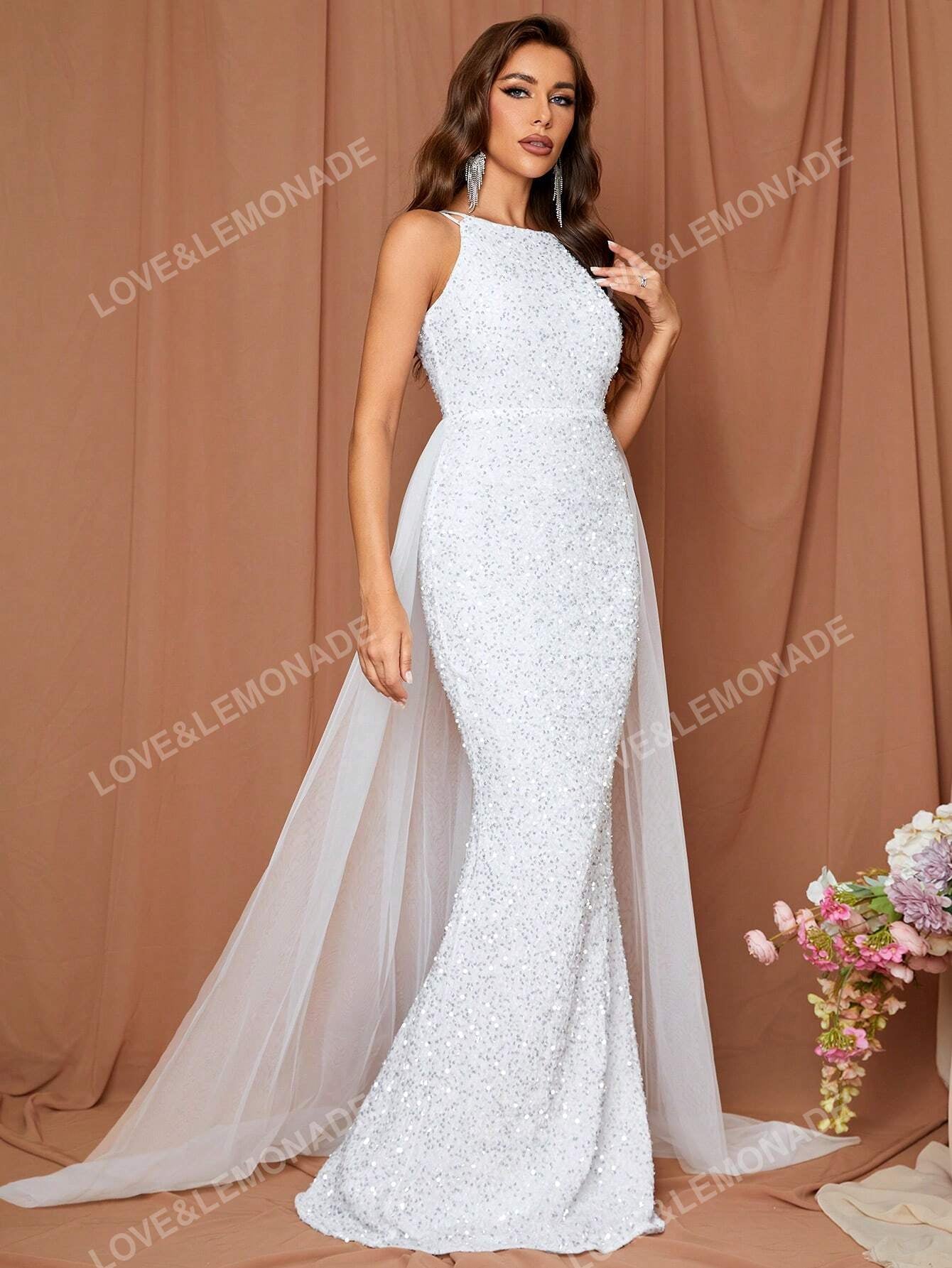 LOVE&LEMONADE Women'S White Fish Tail Wedding Dress with Straps